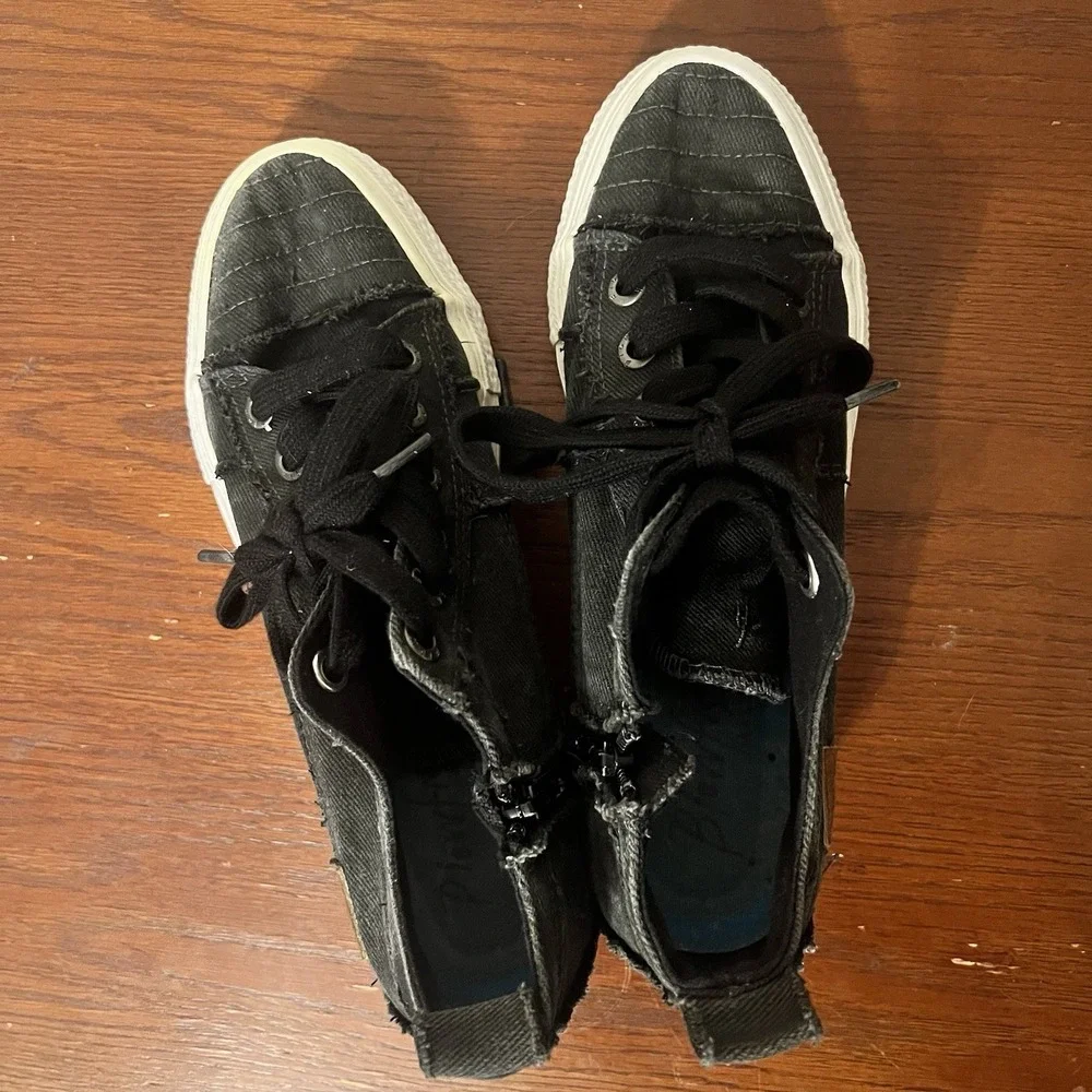 Blowfish‎ Malibu Low Top Women's Size 9 Canvas Shoes 1.5